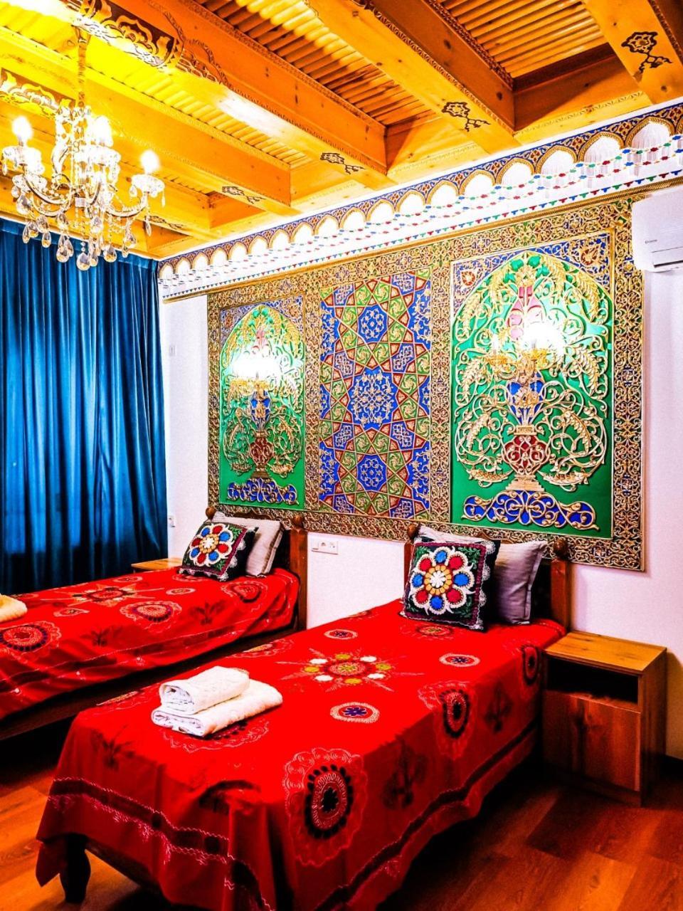 Meros Hotel Bukhara Bagian luar foto