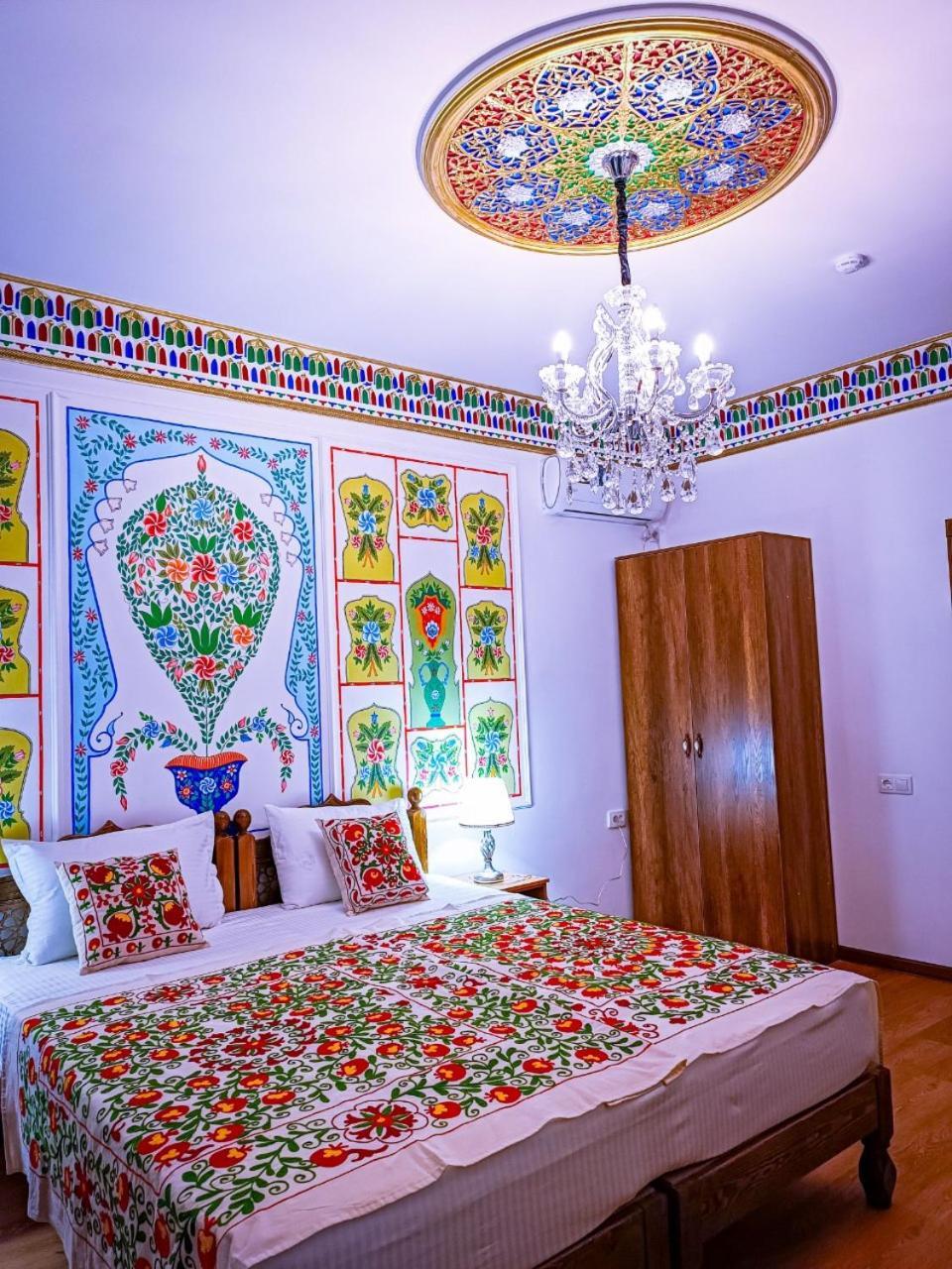 Meros Hotel Bukhara Bagian luar foto