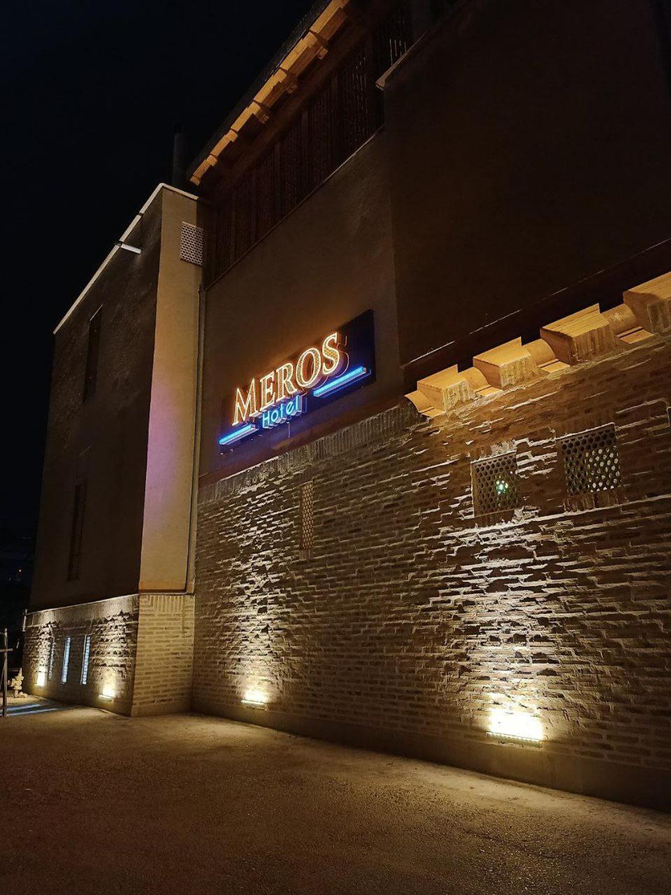 Meros Hotel Bukhara Bagian luar foto