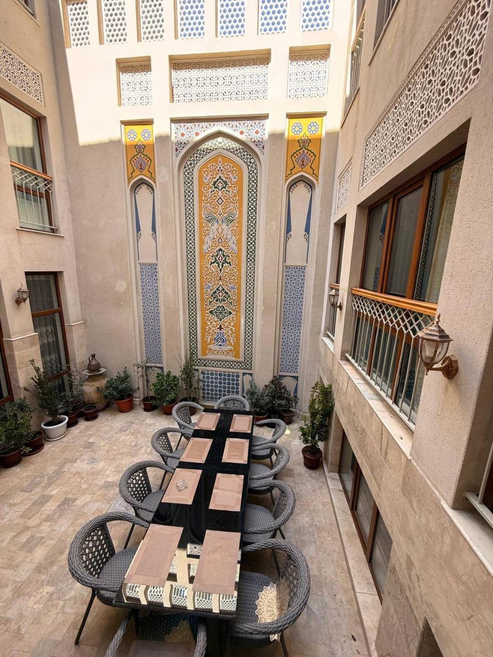 Meros Hotel Bukhara Bagian luar foto